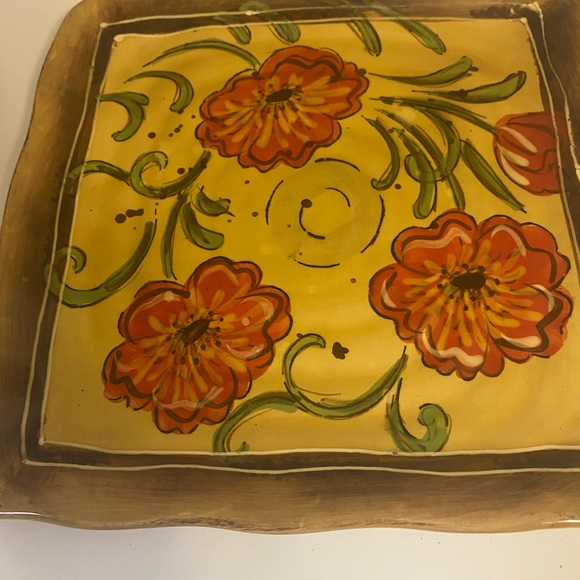 Dinner Plates - Picture 2 of 3